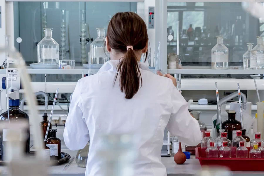 Declaran el 11 de febrero Día de la Mujer y la Niña en la Ciencia en Yucatán